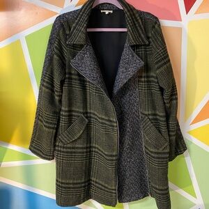 Unique!! Mystree Green/Gray plaid jacket- women’s Medium